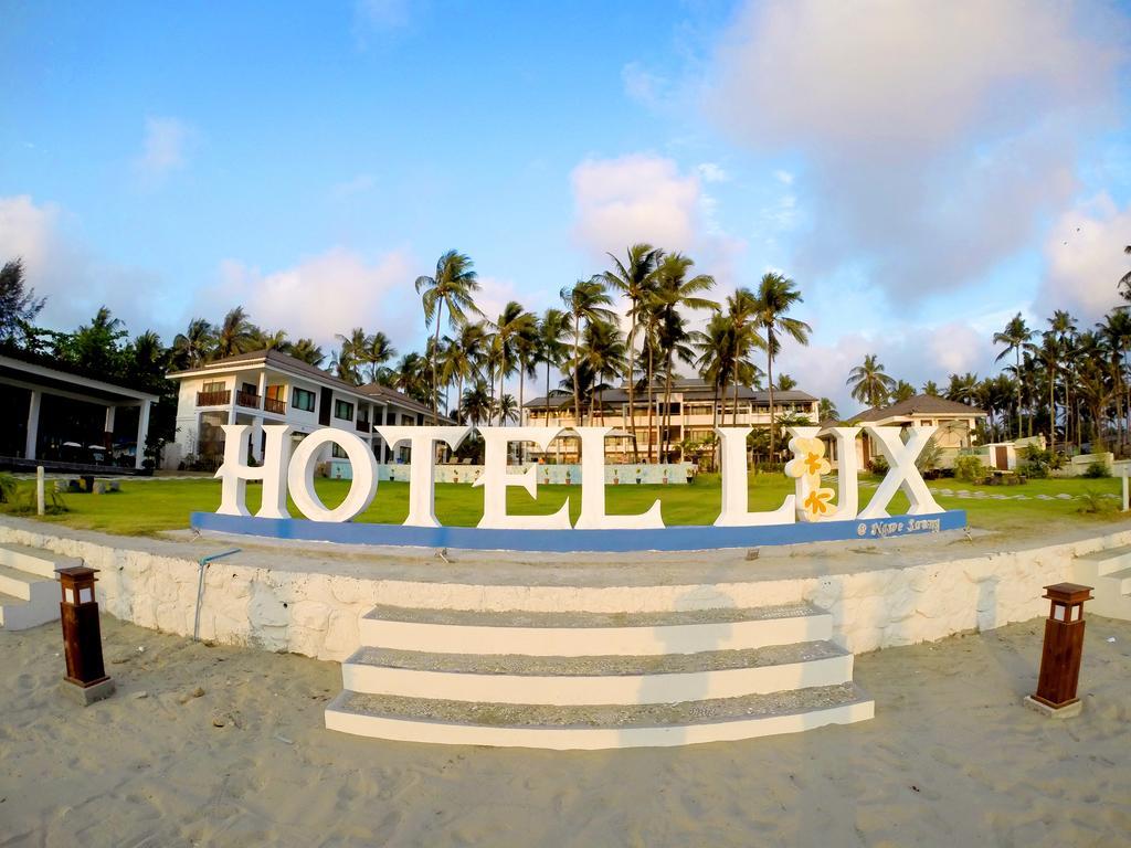 נסאונג Hotel Lux מראה חיצוני תמונה