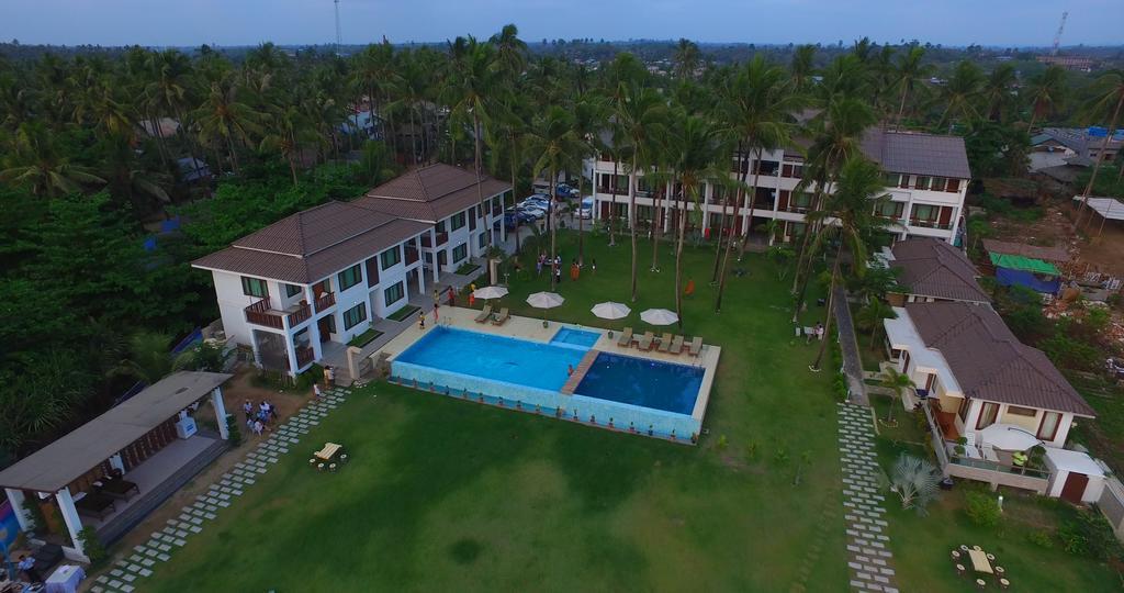 נסאונג Hotel Lux מראה חיצוני תמונה