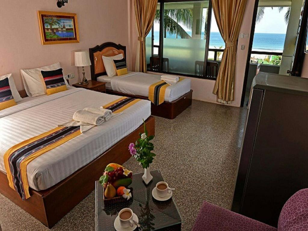 נסאונג Hotel Lux מראה חיצוני תמונה