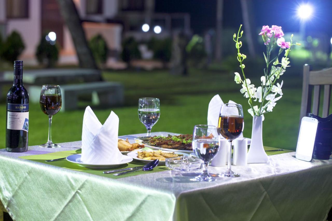 נסאונג Hotel Lux מראה חיצוני תמונה